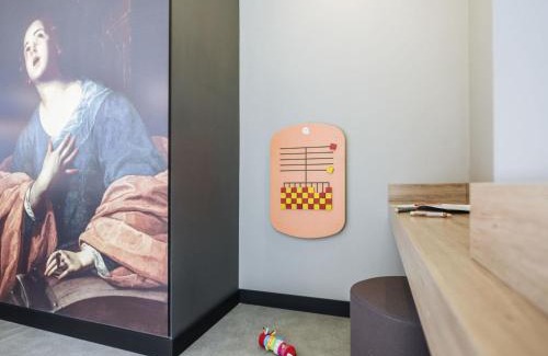 Miroir - Batignolles Hotel | ibis Styles Le Mans Gare Sud