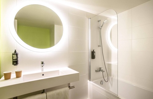 La Gare Hotel | ibis Styles Perpignan Centre Gare