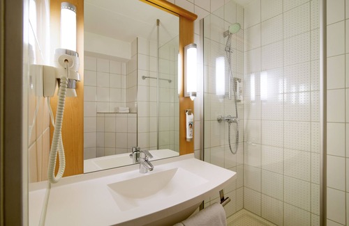 Zuidwest Hotel | ibis Utrecht