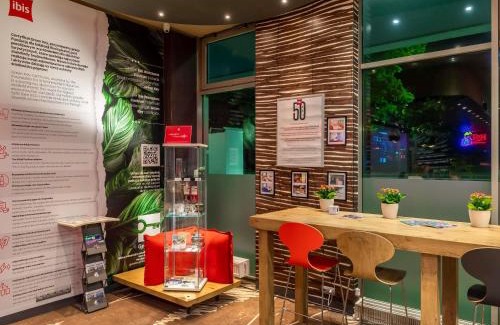 Mirow Hotel | ibis Warszawa Centrum