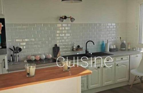 Fecamp Apartment | Idéal famille et couple , vue mer residence calme