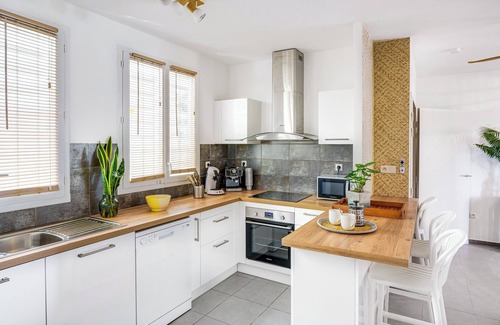 La Saline Les Bains Apartment | Ideal House for families