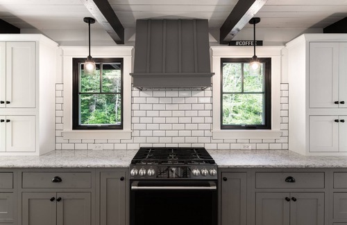 Gilford House | Idyllic Mountain and Lake Getaway