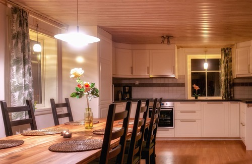 Sunne Municipality House | Idyllic Swedish house with lake view and 350 m private shoreline
