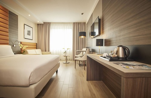 Lorenteggio Hotel | iH Hotels Milano Lorenteggio