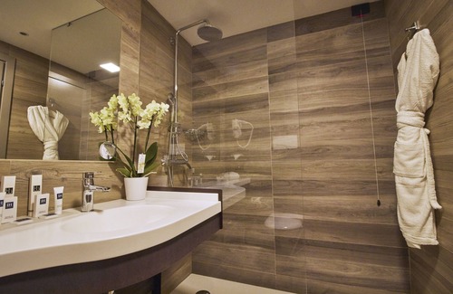 Lorenteggio Hotel | iH Hotels Milano Lorenteggio