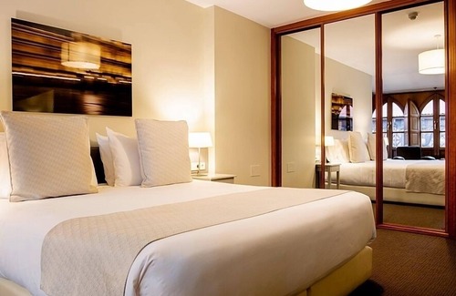 Centro Hotel | Ikonik Plaza Mercado