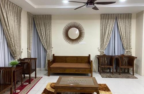 Kampung Jaya House | Ilham Bonda Homestay