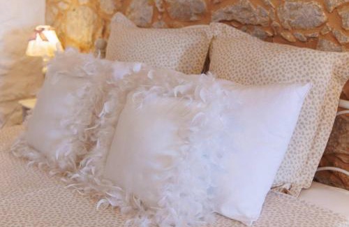 Areopoli Apartment | Iliana's house - spacious cave house in the center of Areopolis