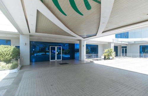 Pavia Hotel | Iloilo Gateway Hotel and Suites by RedDoorz