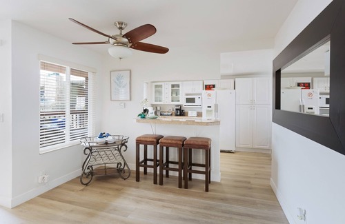 Mission Beach House | Immaculate Beach House - 1 min walk to ocean, 2 unshared patios