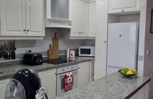 Orihuela Costa Villa | Immaculate Well Equipped Villa with FREE Wi-Fi and beautiful Communal Pool