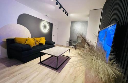 Pitesti Apartment | Impact Apartments