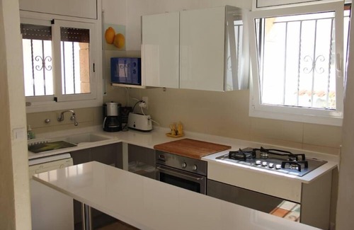 Canyet de Mar House | In a cove, house with private pool, WiFi, garden and terraces, pétanque pitch, sea view