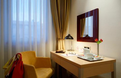 Novi Beograd Hotel | IN Hotel Beograd