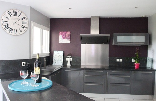 Ares House | INDIVIDUAL HOUSE NEAR CAP FERRET