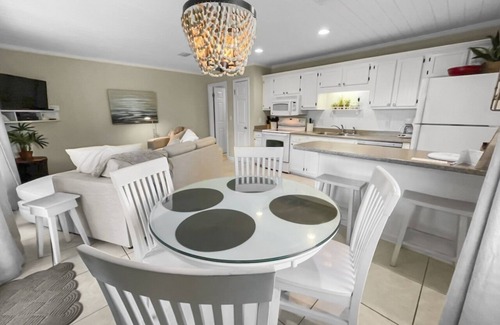 Inlet Beach Condo | Inlet Dunes 201 1 Bedroom Condo by RedAwning