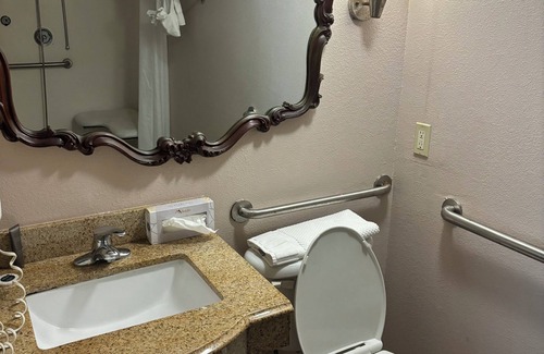 Tavares Hotel | Inn On The Green