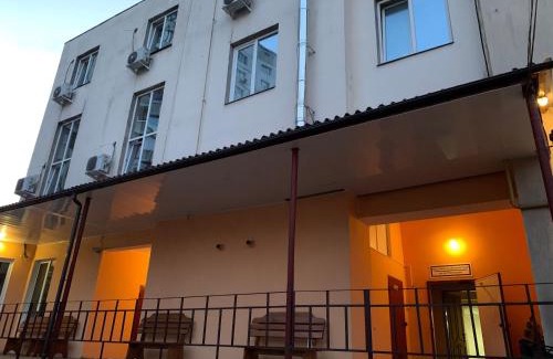 Svyatoshyns'kyi District Hotel | Inn on Zhytomyrska