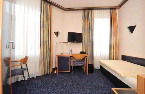 Deutz Hotel | Insel Hotel