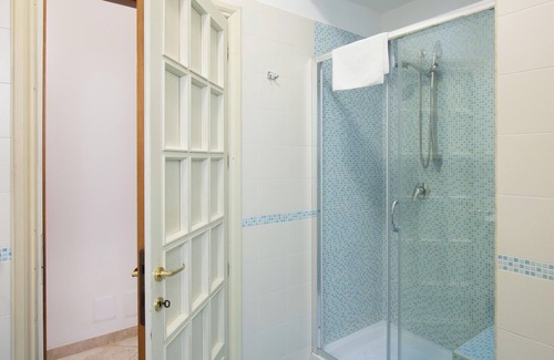 Caserta Apartment | Insolita Reggia Appartment