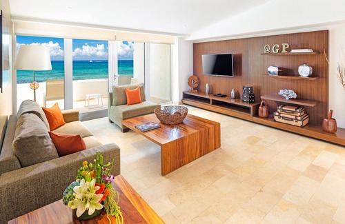 Punta Cancun Resort | InterContinental Presidente Cancun Resort by IHG
