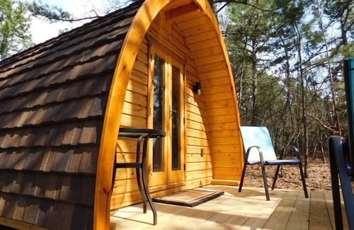 Eureka Springs Cottage | Iris Hill Glamping -"Ted" pod - 5th night FREE