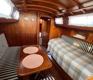 Nida Boat Rental | Jachta MuduDu