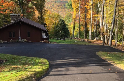Jackson Cabin | Jackson, NH mountain style home with beautiful views and great location