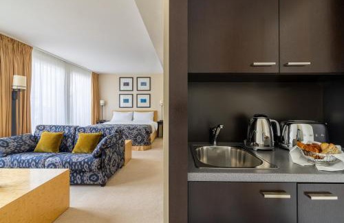 Le Prieure Hotel | Jade Manotel