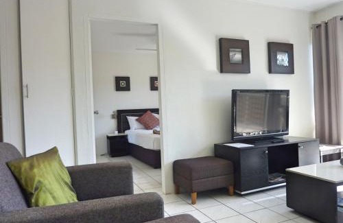 Labrador Apartment | Jadran Motel & El Jays Holiday Lodge