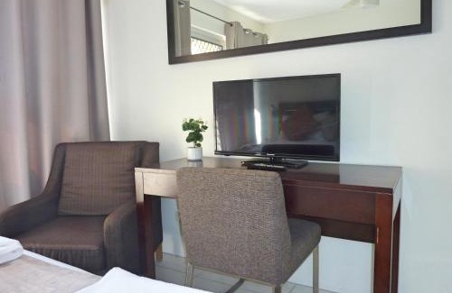 Labrador Apartment | Jadran Motel & El Jays Holiday Lodge