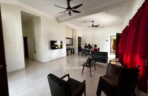 Taman Haji Zainal House | JAST 9 Pioneer Cove Villa