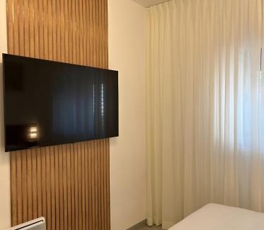 Mea She'arim Apartment | Jerusalem Center