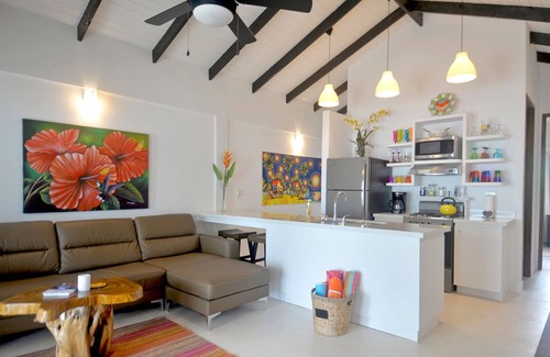 Placencia Cabin | JJEM Cabanas