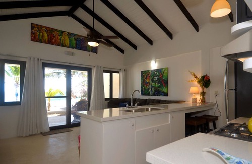 Placencia Cabin | JJEM Cabanas