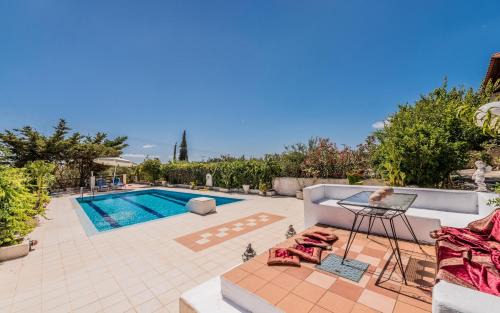 Pantokratoras Villa | JPS stone villa