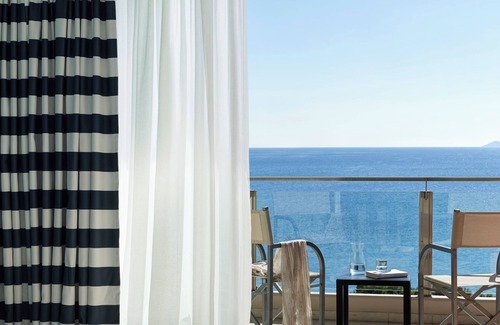 Isthmia Hotel | Kalamaki Beach Resort