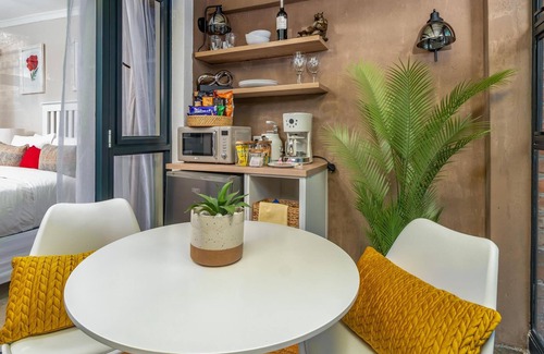 Harare Apartment | Kamuzi Exquisite Tiny Home Near Airport - 2217