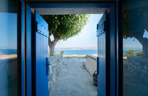 Kalyves House | Karavos View - An artists' hideaway Paradise