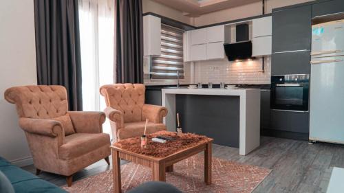 Mezetli Hotel | Kardinia Hotel