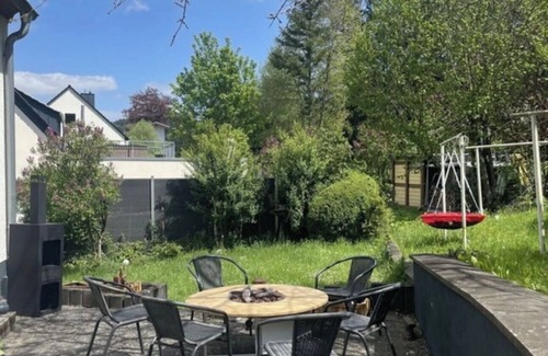 Gerolstein Apartment | "Karlsson" vacation apartment - modern and central in Gerolstein with a large garden