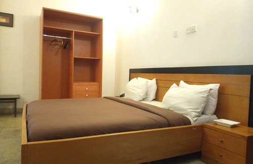 Apapa Hotel | Karma Hotel