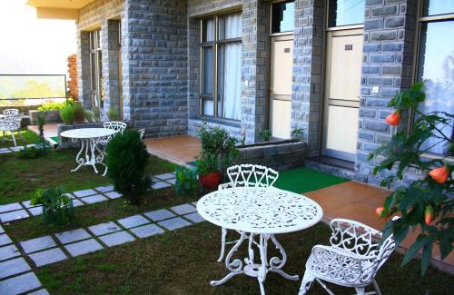 Kasauli Hotel | Kasauli Castle Resort