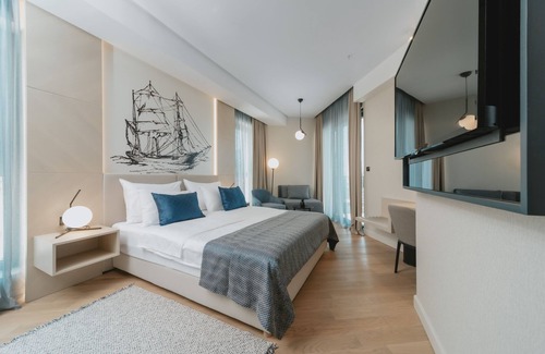 Becici Hotel | KATAMARE