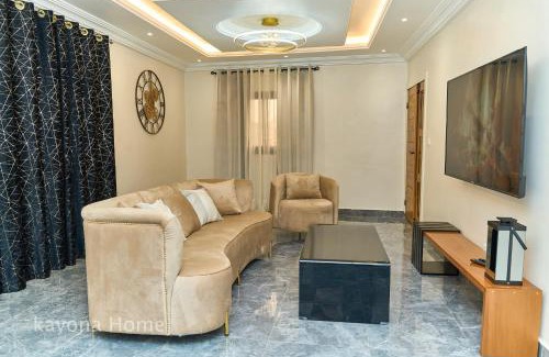 Yaounde Apartment | Kayona Home Appartement T3 Balcon-Netflix-Wifi-Parking SERVICESConciergerie