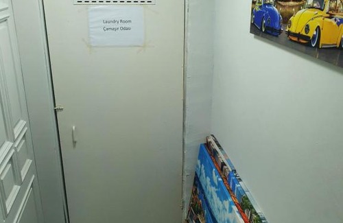 Gumussuyu Mahallesi Apartment | Kazancı Apartmanı