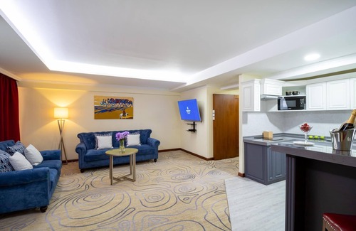 Downtown Ulaanbaatar Hotel | Kempinski Hotel Khan Palace