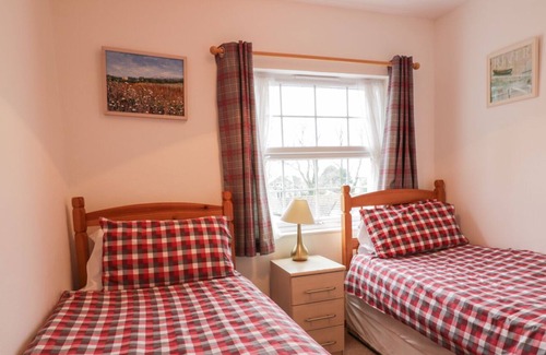 Mullion House | KENNACK, family friendly, with a garden in Mullion