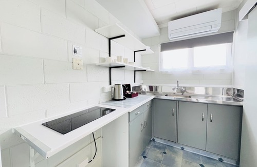 Kensington Hotel | Kensington Motel